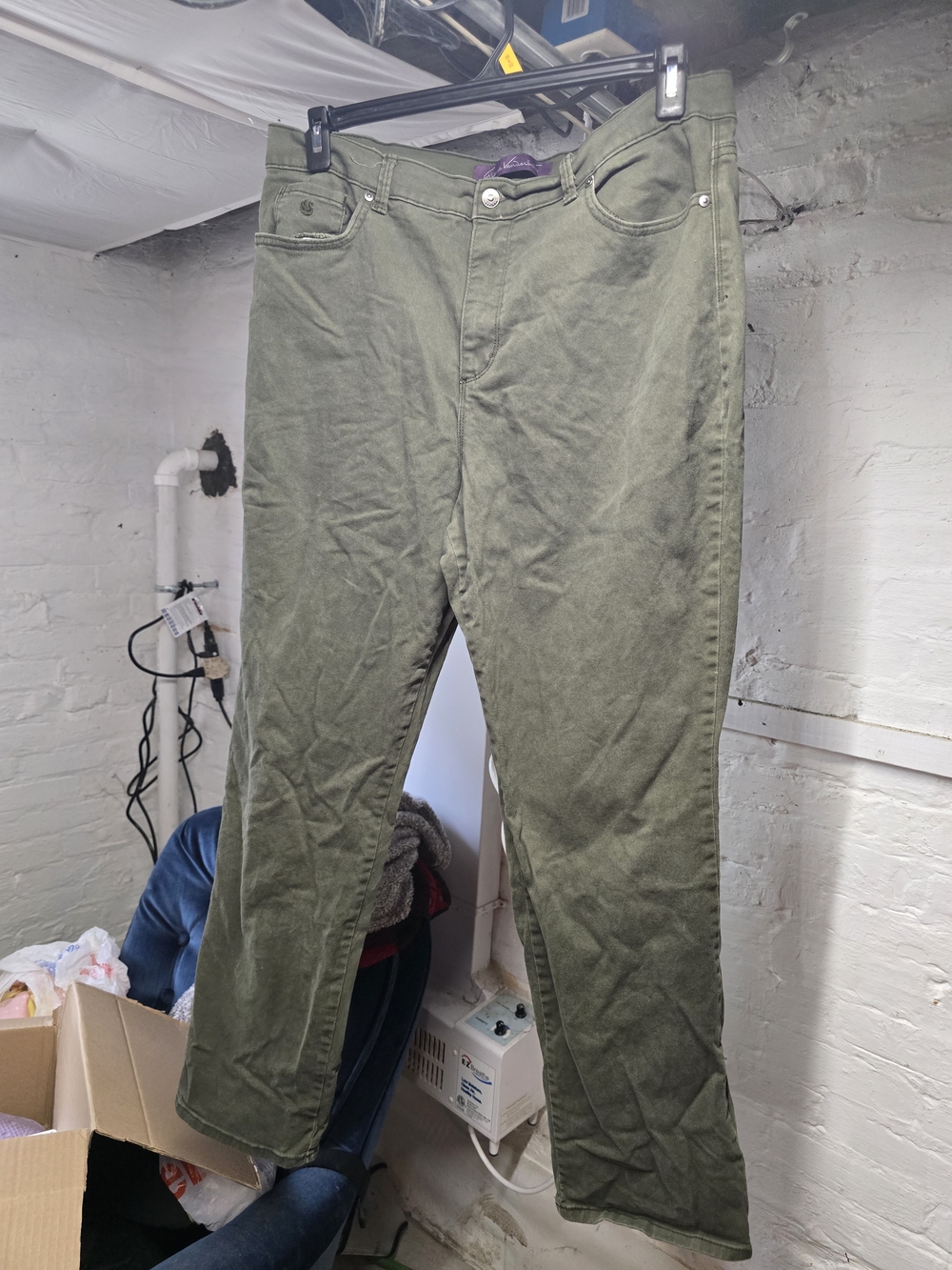 Gloria Vanderbilt Amanda Jeans Size 16 Olive Green High Rise Tapered Leg